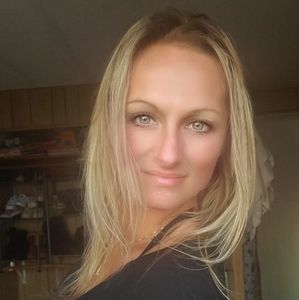 Meet your Posher, Alisha